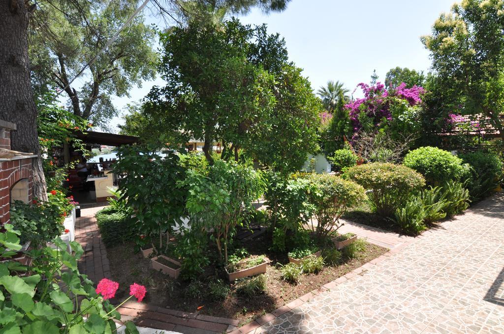 Longhouse Inn Hotel Dalyan Ngoại thất bức ảnh