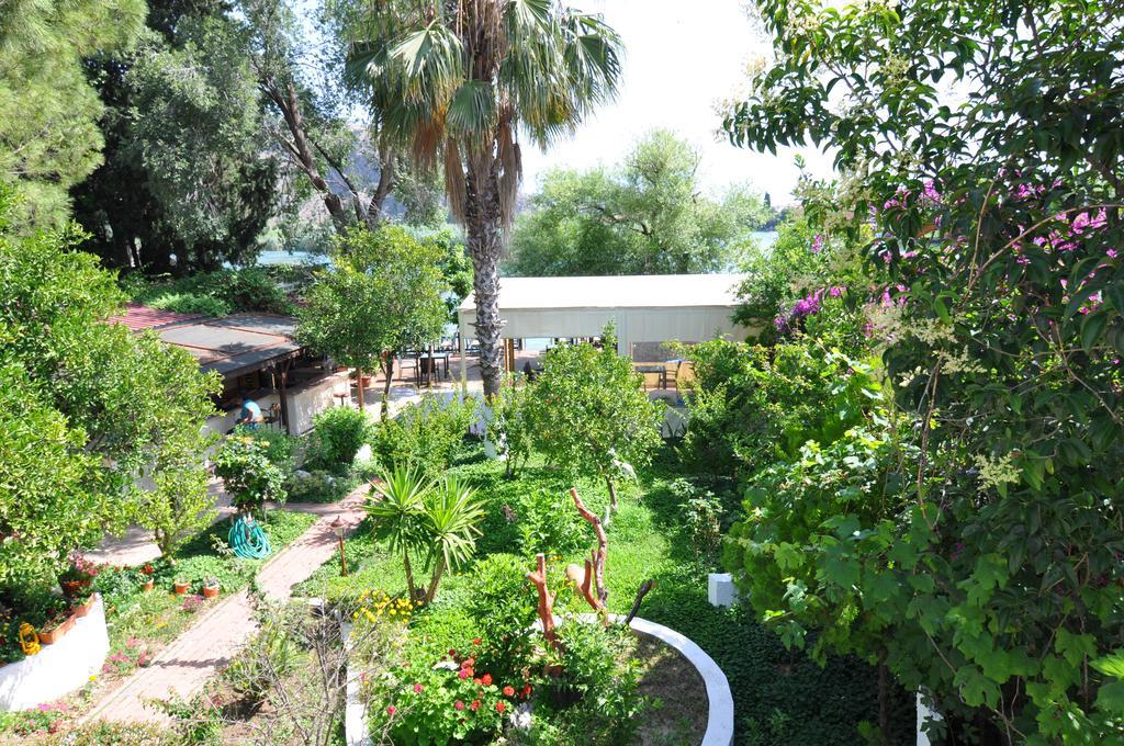 Longhouse Inn Hotel Dalyan Ngoại thất bức ảnh