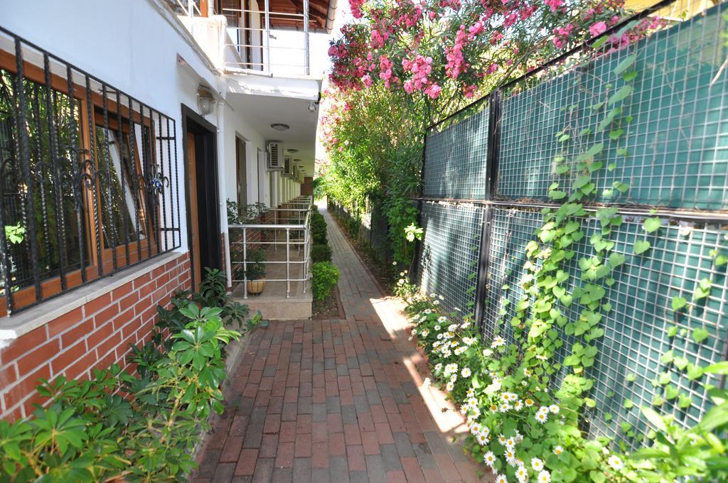 Longhouse Inn Hotel Dalyan Ngoại thất bức ảnh